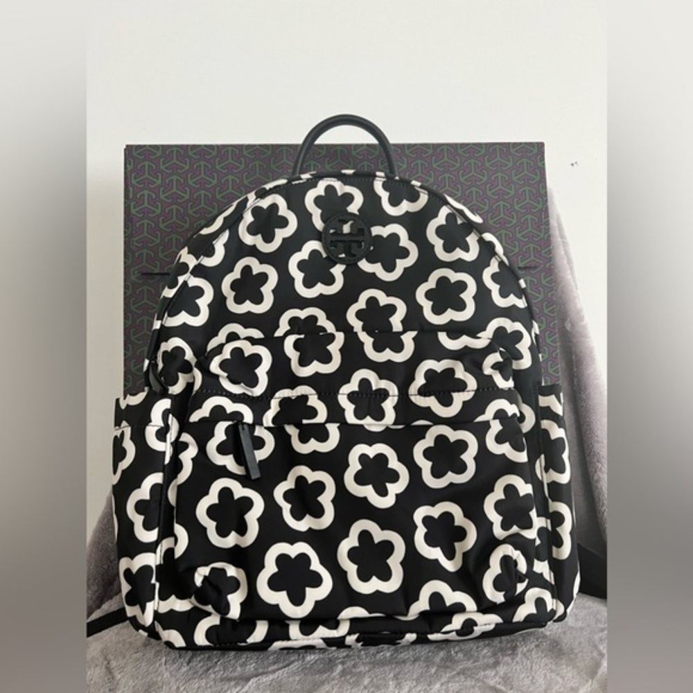 TORY BURCH• ELLA NYLON BACKPACK• IVORY BLACK FLORAL